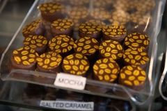 September 26, 2022: Senator Amanda Cappelletti Tours Aux Petits Delices, a bakery in Wayne, PA.