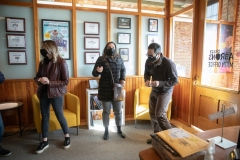 January 28, 2021: Senator Cappelletti visits and tours Crazy Aaron’s Puttyworld .