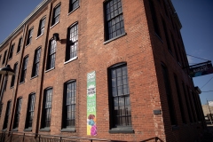 January 28, 2021: Senator Cappelletti visits and tours Crazy Aaron’s Puttyworld .