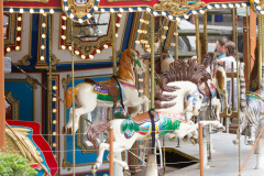 July 29, 2021:  Sen. Cappelletti tours Elmwood Park Zoo