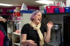 February 21, 2023: Senator Amanda Cappelletti visits Frosty Falls Ice Cream