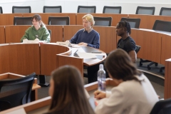 March 3, 2025: Senator Cappelletti hosts her annual Good Government Summit at Villanova University Law School. At the event, high school students are invited to be “Senators for the day” and participate in mock committee hearings to debate, amend, and vote on bills before they reenact a full Senate session to consider if the bills should become law. This year’s theme was Criminal Justice Reform.