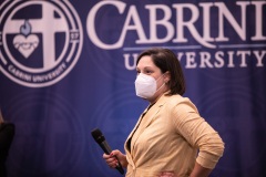 May 26, 2022: Sen. Cappelletti held a Good Government Seminar at Cabrini University in Radnor Township, Montgomery County today.  Dozens of students from local high schools adopted political persona on the right and left before debating a series of bills in committee and then voting in a mock Senate.