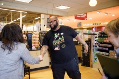 February 22, 2022: Senator Amanda Cappelletti visited and presented a citation to the employees at Weis Markets in Conshohocken, where her mom is the store manager, for Supermarket Employee Appreciation Day! Thank you to our grocery store workers across the district for the work you do everyday for our community.