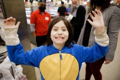 February 22, 2022: Senator Amanda Cappelletti visited and presented a citation to the employees at Weis Markets in Conshohocken, where her mom is the store manager, for Supermarket Employee Appreciation Day! Thank you to our grocery store workers across the district for the work you do everyday for our community.