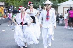 August 2, 2023: Senator Amanda Cappelletti Hosts Annual Kids Fair at Elmwood Park Zoo.