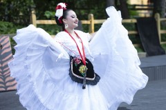 August 2, 2023: Senator Amanda Cappelletti Hosts Annual Kids Fair at Elmwood Park Zoo.