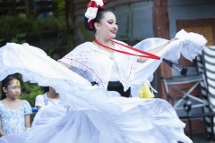 August 2, 2023: Senator Amanda Cappelletti Hosts Annual Kids Fair at Elmwood Park Zoo.