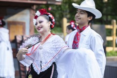 August 2, 2023: Senator Amanda Cappelletti Hosts Annual Kids Fair at Elmwood Park Zoo.