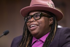 January 26, 2024: Sens. Cappelletti and Schwank, in conjunction with the Women’s Health Caucus, today hosted Alexis McGill Johnson, President and CEO of Planned Parenthood along with regional Planned Parenthood officials and advocates for a visit to the Capitol and a discussion of legislative priorities for women’s health in Pennsylvania.  The group was joined by Gov. Josh Shapiro and Dr. Valerie Arkoosh, secretary of the PA Department of Human Services.