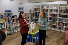 November 18, 2024: Senator Amanda Cappelletti visits Main Point Books.