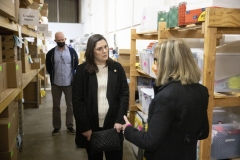 January 17, 2024: Senator Cappelletti tours Mitzvah Circle. Mitzvah Circle provides vulnerable community members with the materials they need the most, when they need it the most. 