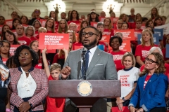 October 4, 2023: Senator Amanda Cappelletti joined colleagues and Moms Demand Action Executive Director Angela Ferrell-Zabala and Over 100 Gun Safety Advocates at Statehouse to Call for Action on Gun Safety During Annual Advocacy Day.