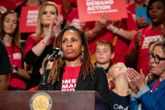 October 4, 2023: Senator Amanda Cappelletti joined colleagues and Moms Demand Action Executive Director Angela Ferrell-Zabala and Over 100 Gun Safety Advocates at Statehouse to Call for Action on Gun Safety During Annual Advocacy Day.