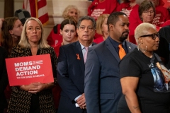 October 4, 2023: Senator Amanda Cappelletti joined colleagues and Moms Demand Action Executive Director Angela Ferrell-Zabala and Over 100 Gun Safety Advocates at Statehouse to Call for Action on Gun Safety During Annual Advocacy Day.