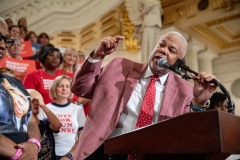 October 4, 2023: Senator Amanda Cappelletti joined colleagues and Moms Demand Action Executive Director Angela Ferrell-Zabala and Over 100 Gun Safety Advocates at Statehouse to Call for Action on Gun Safety During Annual Advocacy Day.