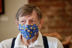 February 22, 2022: Senator Amanda Cappelletti visits New Avenue Café.