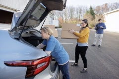 November 12, 2024: Senator Cappelletti and Senator Collett joined Mitzvah Circle for a Period Product Distribution event in November 2024. Senator Cappelletti recently secured a state grant through PA Department of Human Services for $50,000 to help fund this initiative. The Senators volunteered at the distribution, helping check in organizations and pack up cars. The event gave away over 150,000 period products, making a huge stride toward tackling menstrual equity in the Southeast. This work helps ensure our communities have what they need to live, work, and thrive in Montgomery County and beyond.