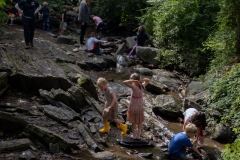 September 26, 2022: Senator Cappelletti visits the Riverbend Environmental Education Center.