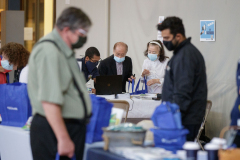 October 6, 2021: Senator  Cappelletti hosts first annual Senior Fair.