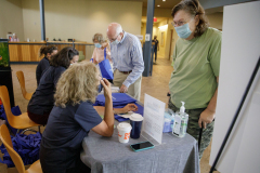 October 6, 2021: Senator  Cappelletti hosts first annual Senior Fair.