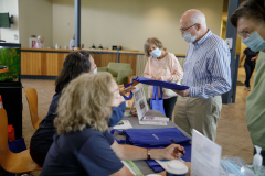 October 6, 2021: Senator  Cappelletti hosts first annual Senior Fair.