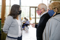 October 6, 2021: Senator  Cappelletti hosts first annual Senior Fair.