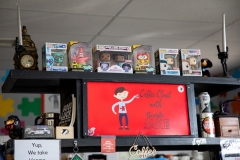 February 21, 2023: Senator Amanda Cappelletti visits Vinyl Closet Records.